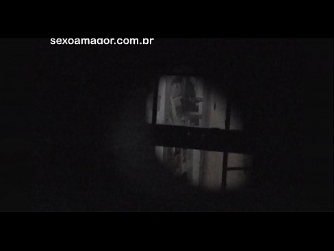 ❤️ Lourinho é secretamente filmado por um voyeur de bairro escondido atrás de tijolos ocos ❤️❌ Porno em pt-br.sexycamse.top